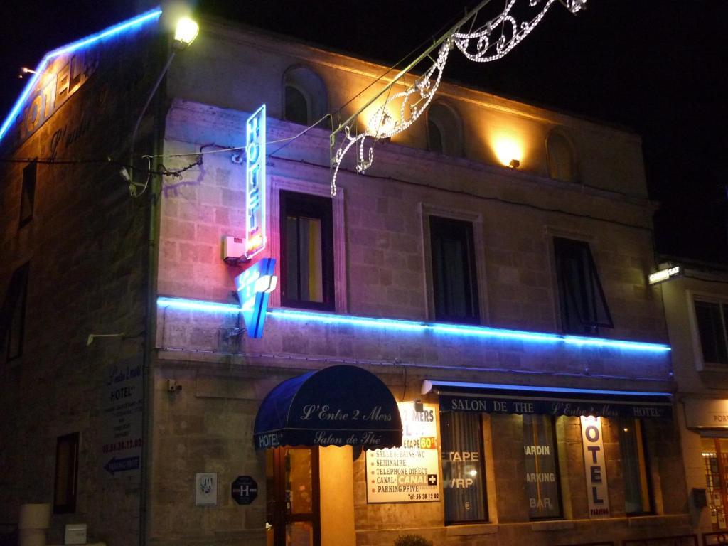Hotel Entre 2 Mers Proche Bordeaux Carbon-Blanc Экстерьер фото