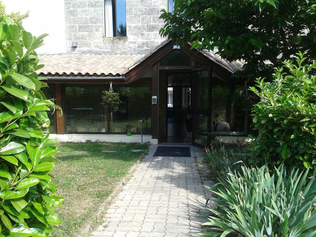 Hotel Entre 2 Mers Proche Bordeaux Carbon-Blanc Экстерьер фото
